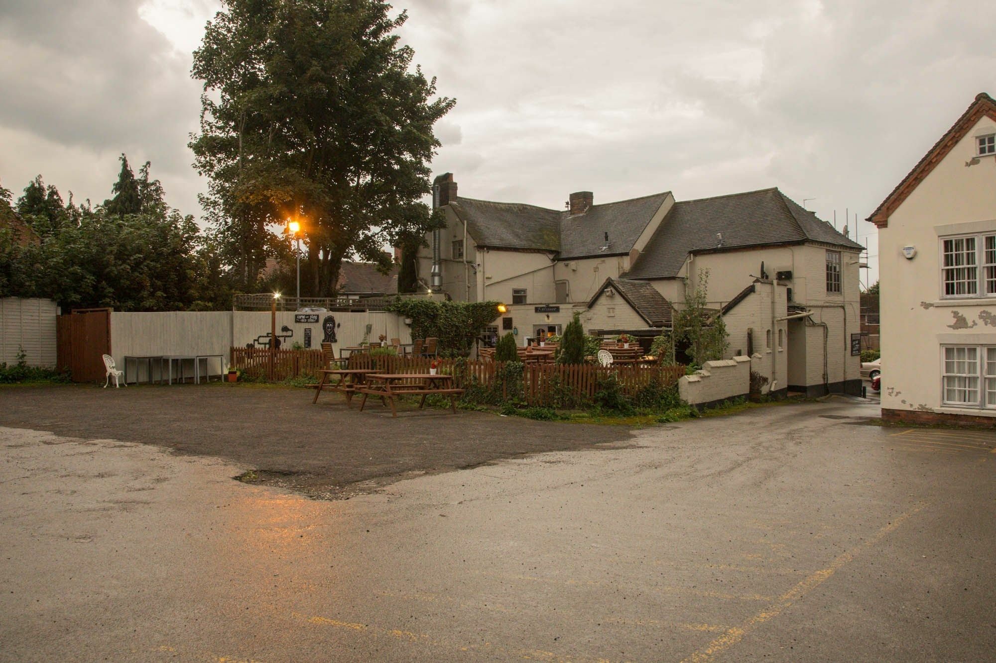 The Red Lion Coleshill Otel Dış mekan fotoğraf